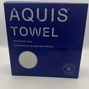 Aquis Hair-Drying Towel - white